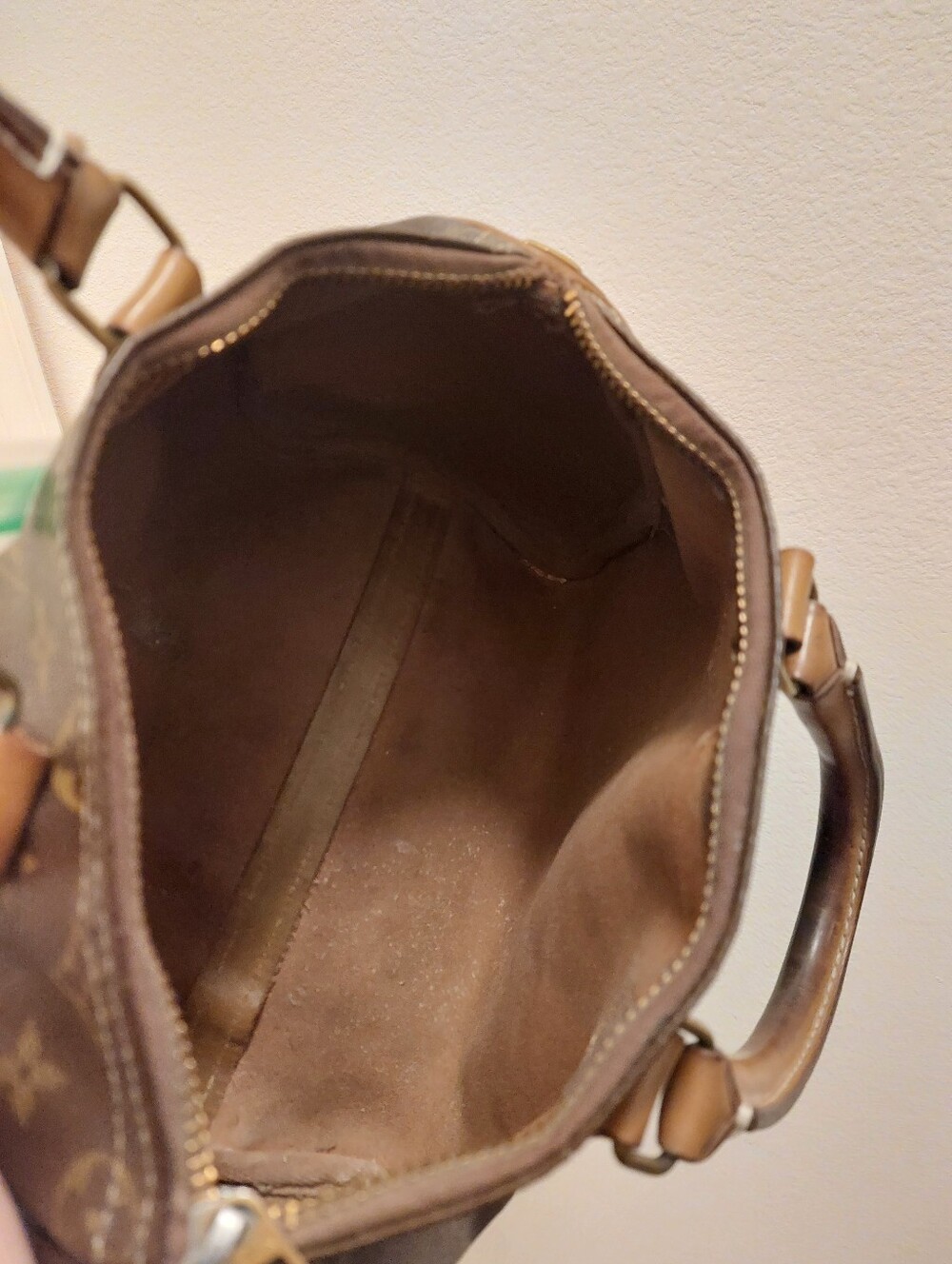 Louis Vuitton Speedy 25 Bag - Picture 6 of 11